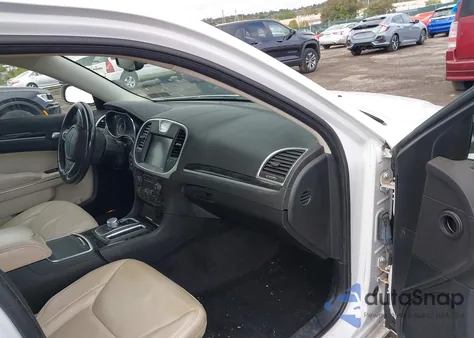 2016 Chrysler 300 Limited from USA, damaged, VIN 2C3CCAAGXGH358366